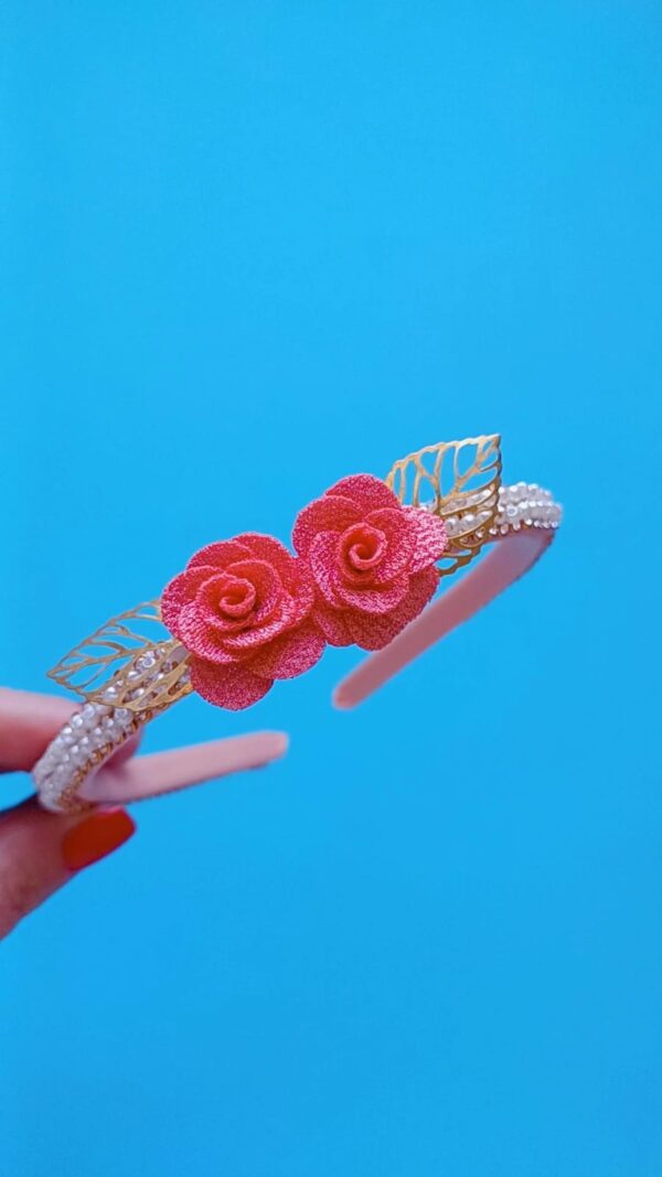 Tiara Luxo Flores e Folhas - Imagem 4