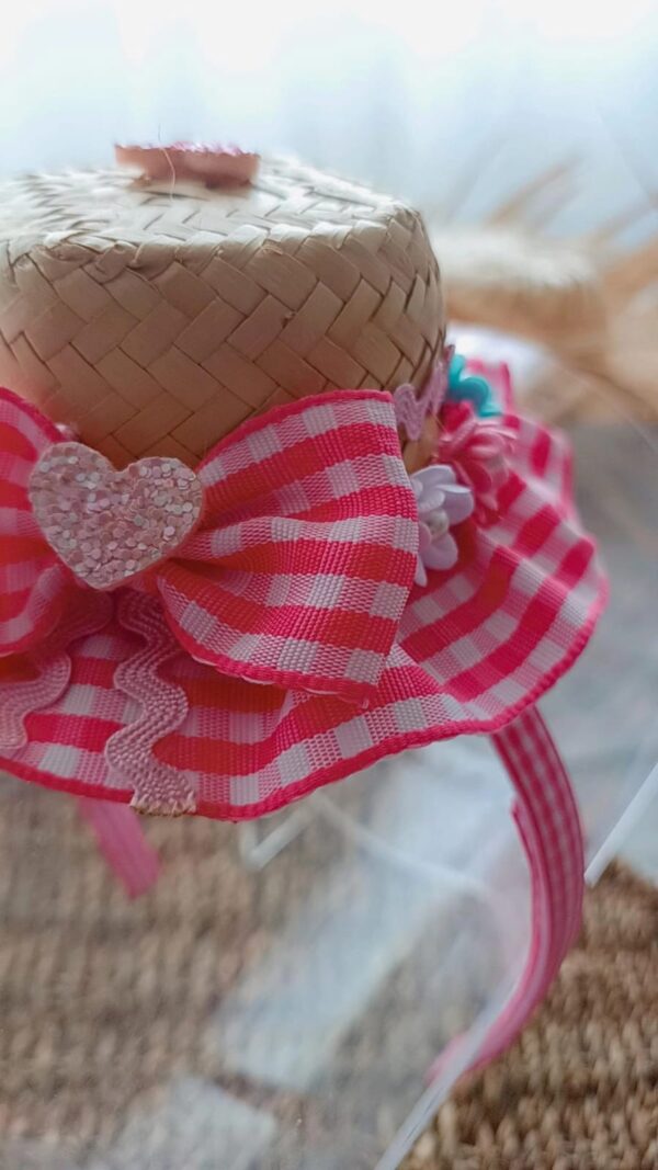 Tiara Xadrez Rosa com Chapéuzinho - Imagem 3